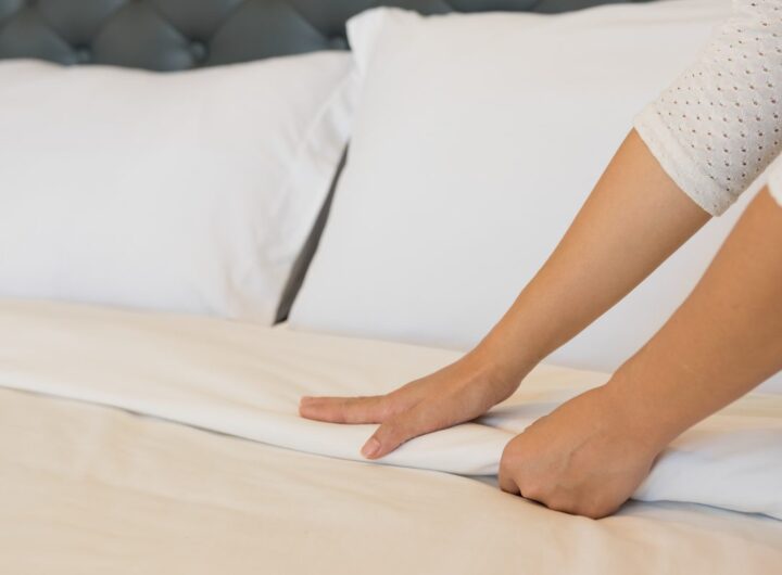 Lenzuola, se le cambi ogni 7 giorni rischi grosso
